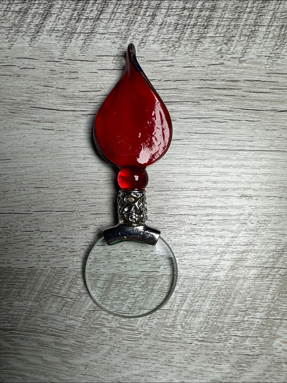 Vintage Pier 1 Blown Glass Magnifier Loupe~ Red, Blue, Silver Swirl - 5” in Box